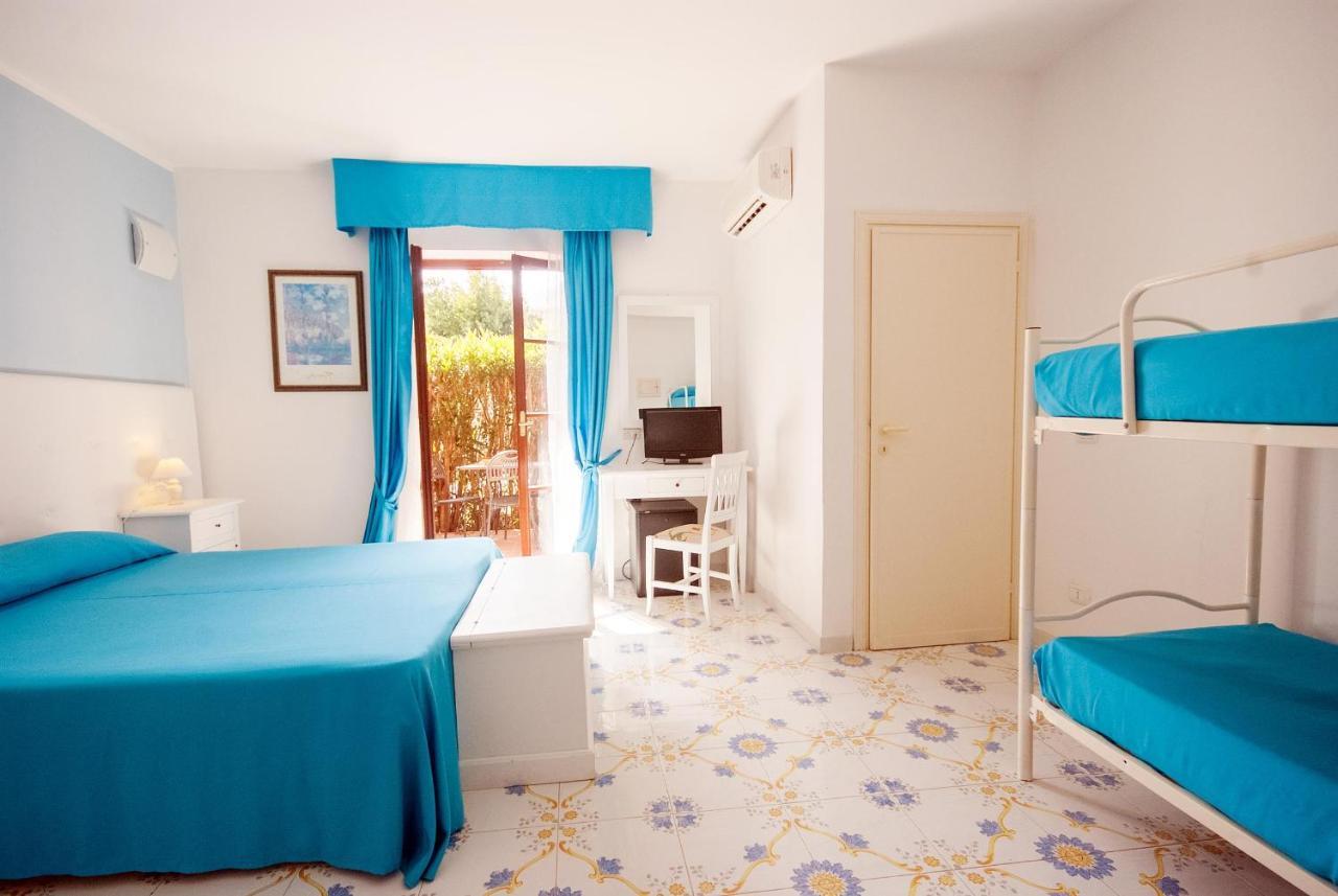 Hotel Residence Villa San Giovanni Portoferraio Buitenkant foto