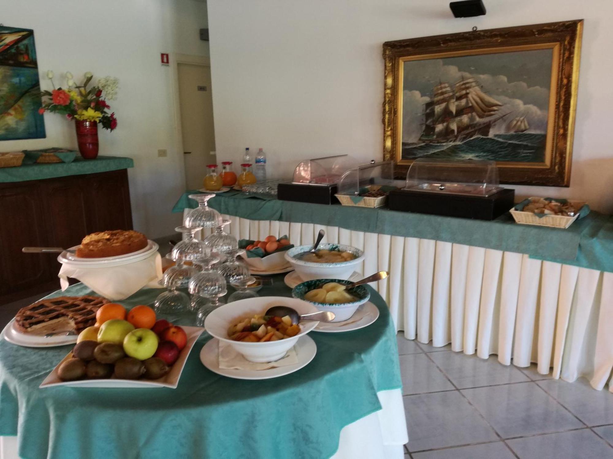 Hotel Residence Villa San Giovanni Portoferraio Buitenkant foto