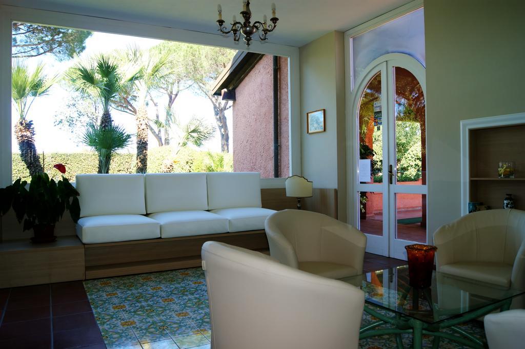 Hotel Residence Villa San Giovanni Portoferraio Buitenkant foto