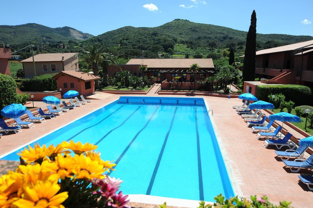 Hotel Residence Villa San Giovanni Portoferraio Buitenkant foto